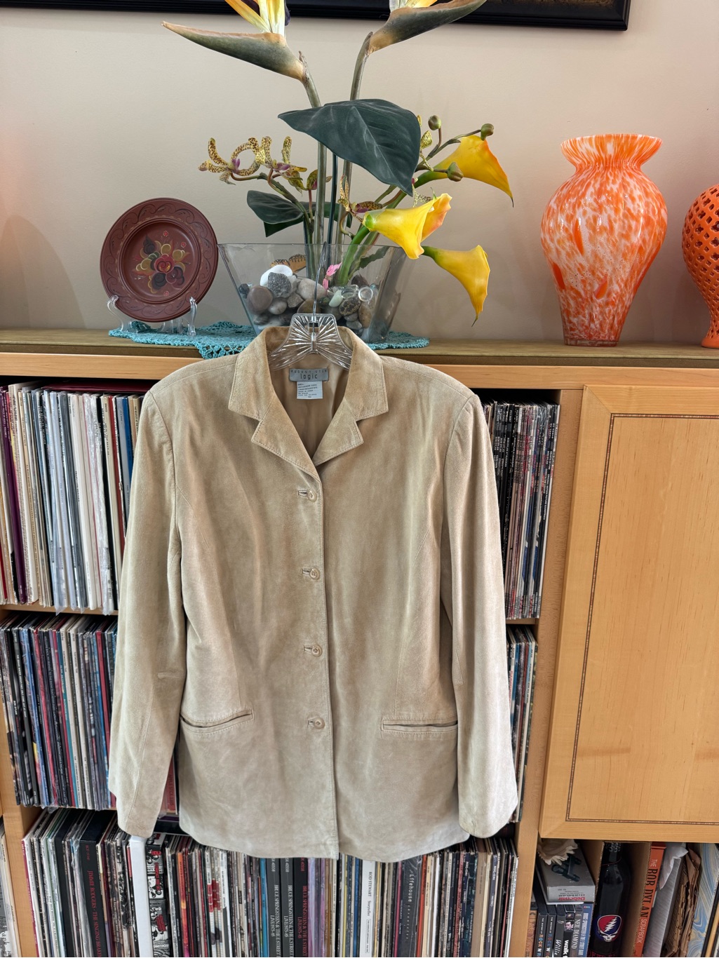 Drop: Sand/Beige Butter-Soft, Lined Suede (Part Of Mismatched Suit), 10, Jkt